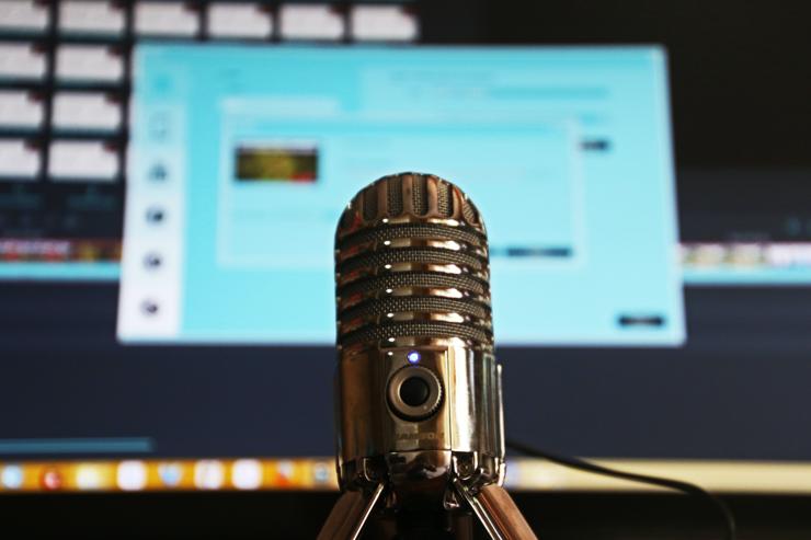 Podcasts imobiliários: 7 dicas que são aulas de inovação
