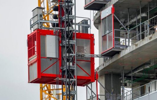 Elevador cremalheira obra construção civil