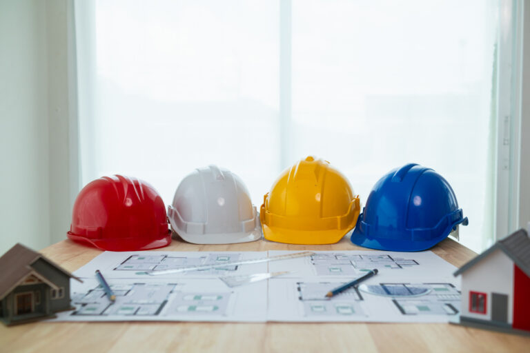 Guia de cores de capacete na Construção Civil