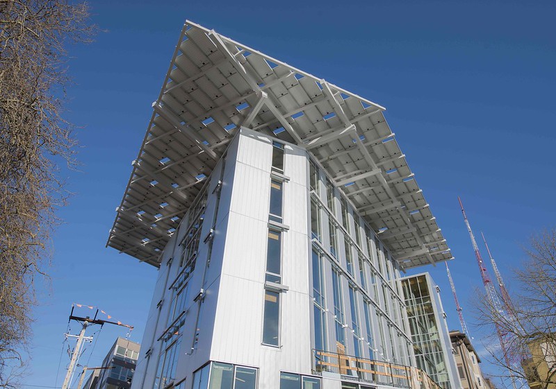 Imagem do Bullitt Center em Seattle; um exemplo de projeto ecoeficiente