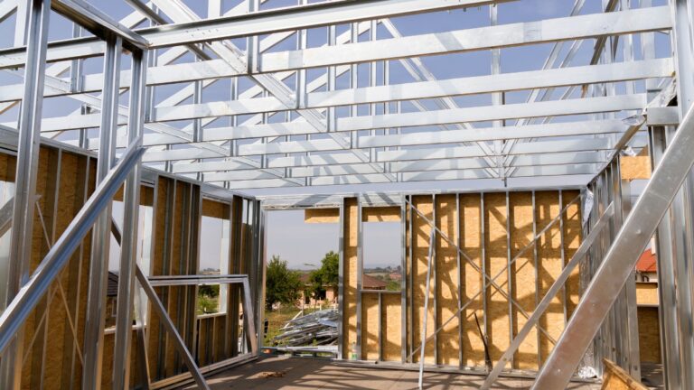 Construção em Steel Frame: conheça a tecnologia e suas vantagens