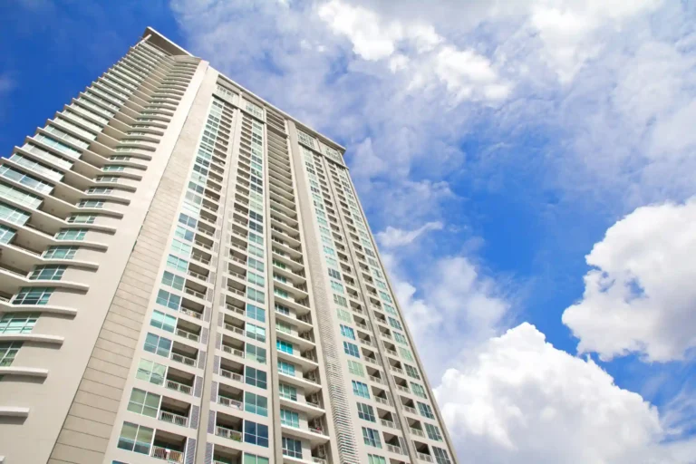 O impacto da Reforma Tributária nos condomínios: o que muda?